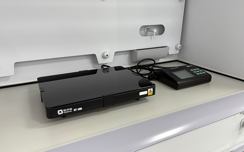 格丹納實驗電熱板:環境領域樣品前處理的實用支撐